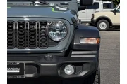 $32950 : Jeep Wrangler 2024 4x4 Sport thumbnail