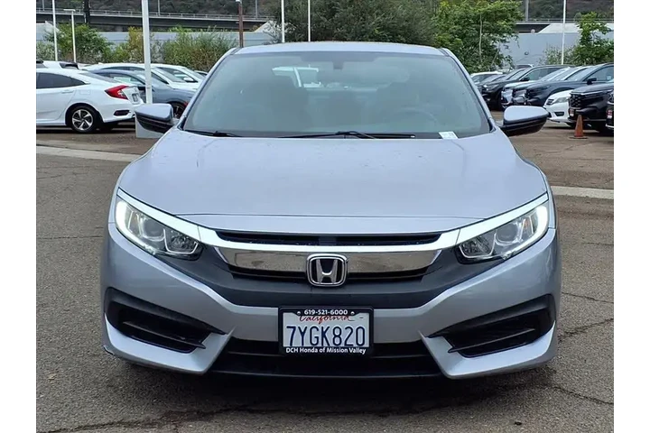 $19981 : Honda Civic 2017 LX-P 2dr Co image 2