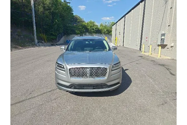 $38682 : Lincoln Nautilus 2023 AWD Re image 7