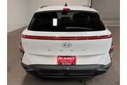 $17634 : Hyundai KONA 2024 SEL 4dr Cr thumbnail