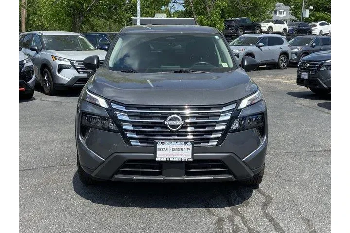 $20487 : Nissan Rogue 2025 AWD S 4dr image 4