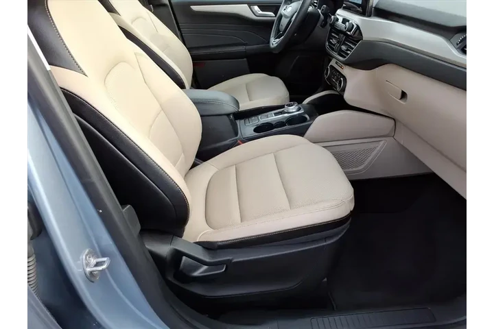 $23775 : Ford Escape Plug-In Hybrid 2 image 9