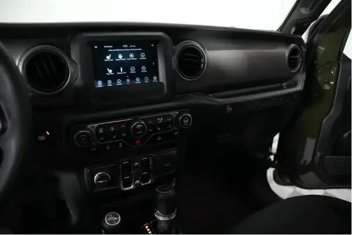 $30810 : Jeep Wrangler 2023 4x4 Sport image 8