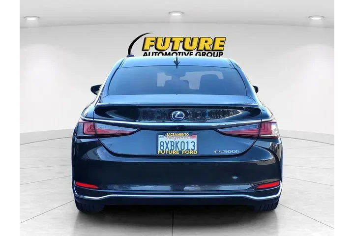 $31125 : Lexus ES 300h 2021 4dr Sedan image 5