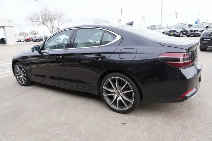 $25988 : Genesis G70 2023 2.0T 4dr Se image 4