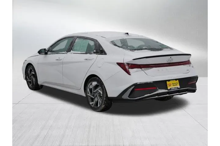 $23990 : Hyundai ELANTRA Hybrid 2025 image 5