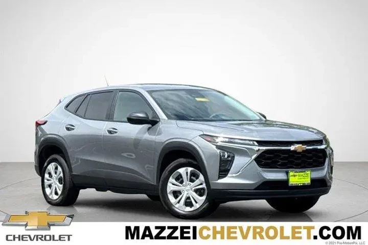 $19588 : Chevrolet Trax 2025 LS 4dr C image 1