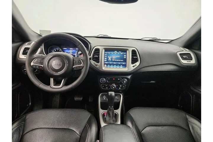 $19998 : Jeep Compass 2021 80th Anniv image 9