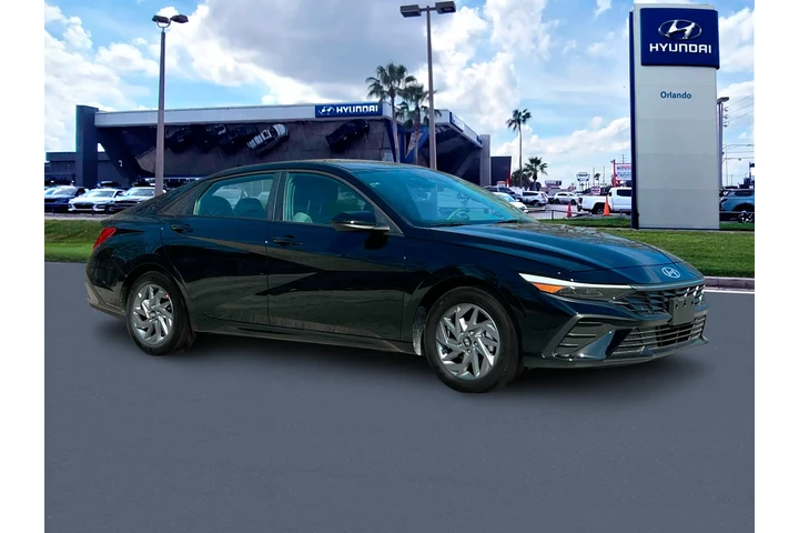 $19177 : Hyundai ELANTRA 2024 SEL 4dr image 10