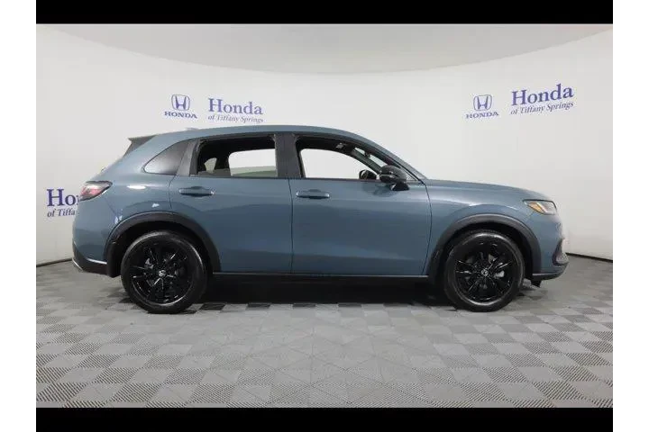 $30975 : Honda HR-V 2026 AWD Sport 4d image 8