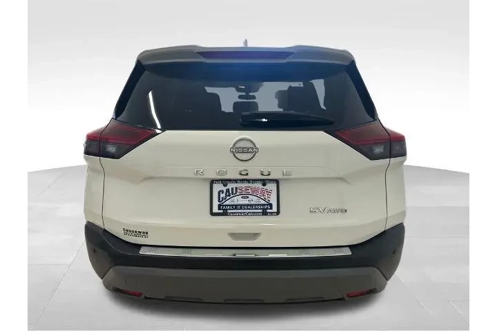 $21845 : Nissan Rogue 2023 AWD SV 4dr image 6