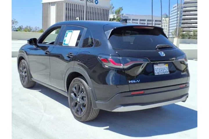 $24892 : Honda HR-V 2023 AWD Sport 4d image 6