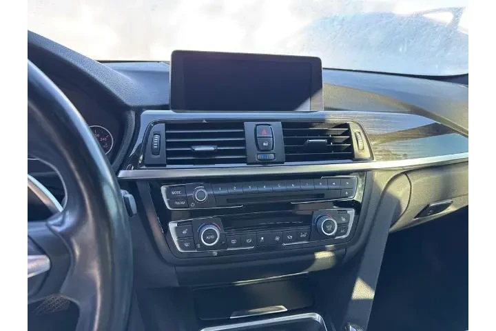 $15321 : BMW 4 Series 2015 428i 2dr C image 10