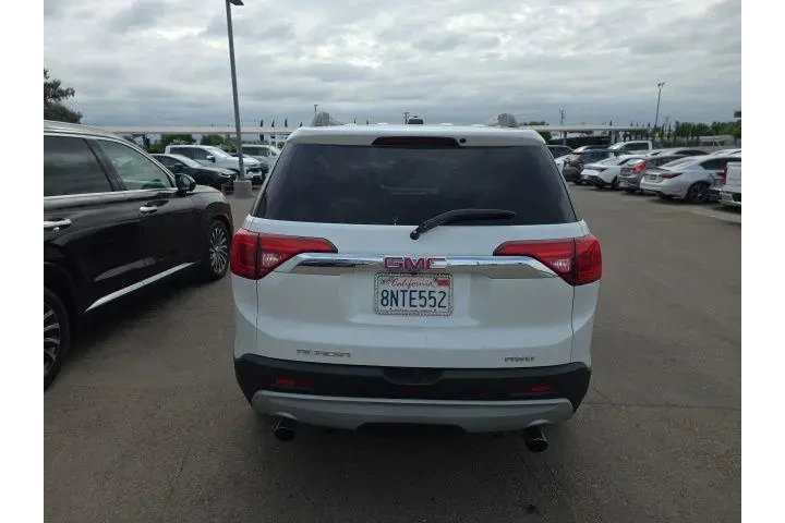 $13900 : GMC Acadia 2017 4x4 SLT-1 4d image 5