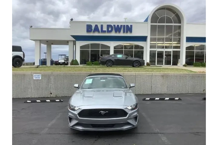 $26950 : Ford Mustang 2023 EcoBoost P image 2