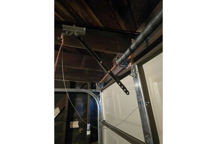 Garage door Emergency Key image 1