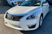 $7900 : 2015 Altima 2.5 SV thumbnail