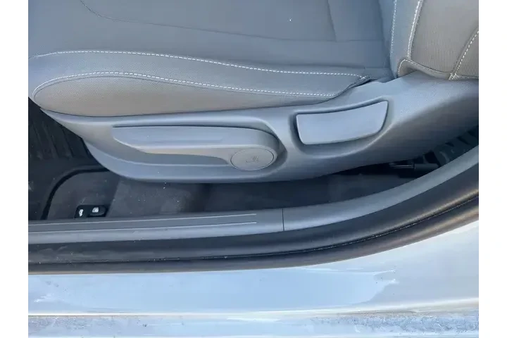 $22990 : Hyundai ELANTRA 2025 SEL Spo image 5