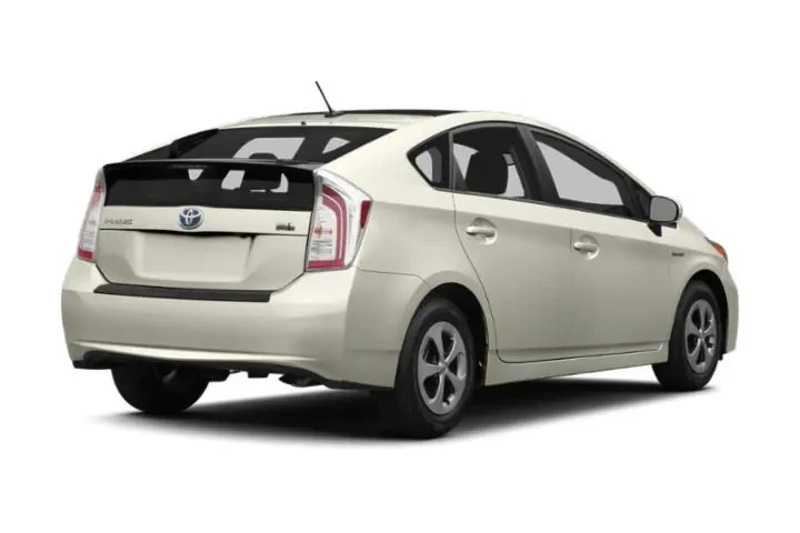 $12995 : Toyota Prius 2015 Persona Se image 3