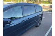 $18900 : Chrysler Pacifica 2022 Touri thumbnail