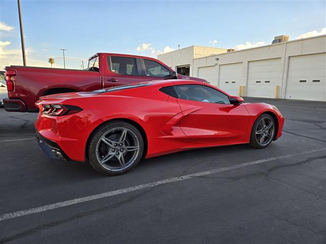 $70299 : Pre-Owned 2021 Corvette 2LT image 6