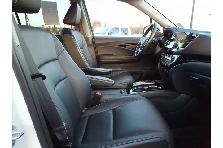 $26899 : Honda Pilot 2022 AWD Touring image 5