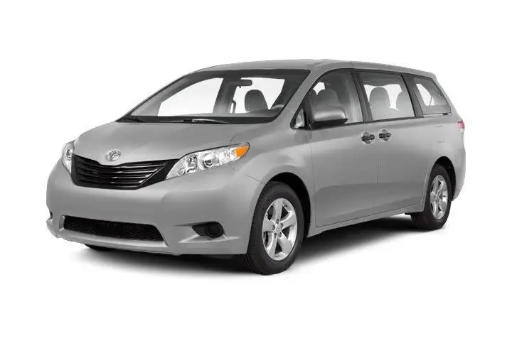 $11899 : Toyota Sienna 2012 LE 7-Pass image 1