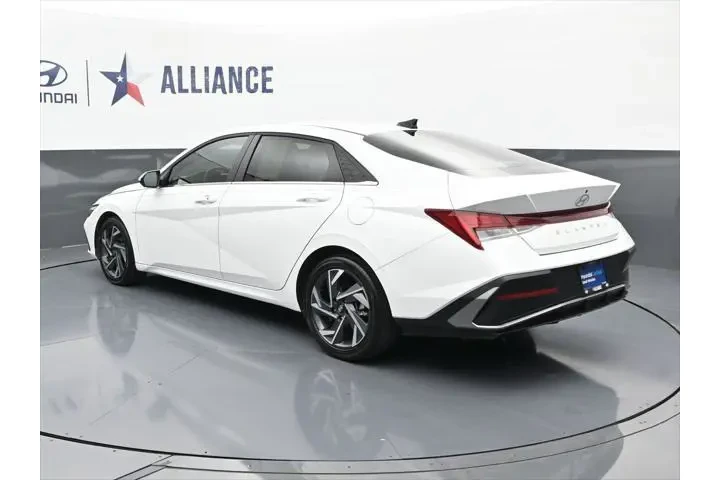 $22875 : Hyundai ELANTRA 2025 SEL Con image 7