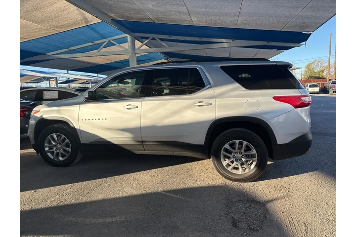 $22053 : Chevrolet Traverse 2021 LT L image 8