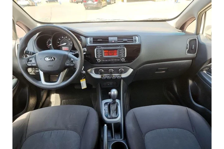 $9998 : Kia Rio 2016 LX 4dr Sedan 6A image 8