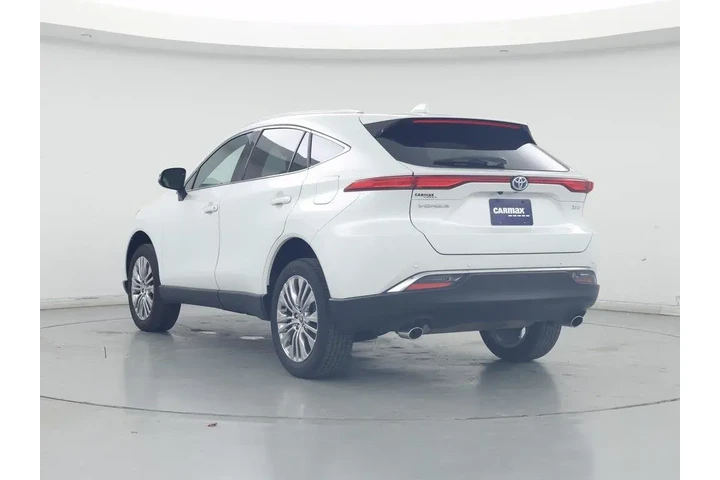 $34998 : Toyota Venza 2024 AWD XLE 4d image 2