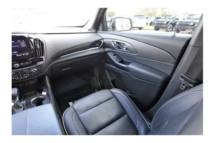$35894 : Chevrolet Traverse 2023 Prem image 9