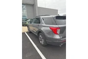 $28566 : Ford Explorer 2022 AWD XLT 4 thumbnail
