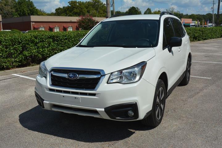 2017 Forester 2.5i image 2