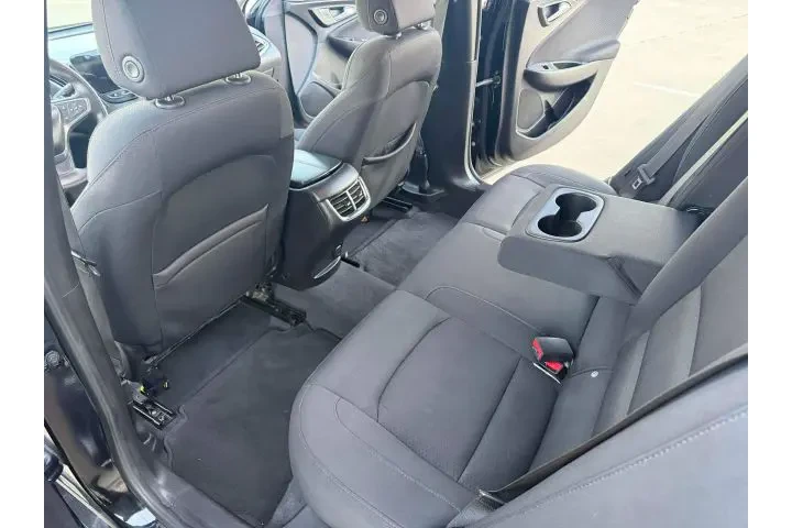 $11999 : 2020 CHEVROLET MALIBULT SEDAN image 2