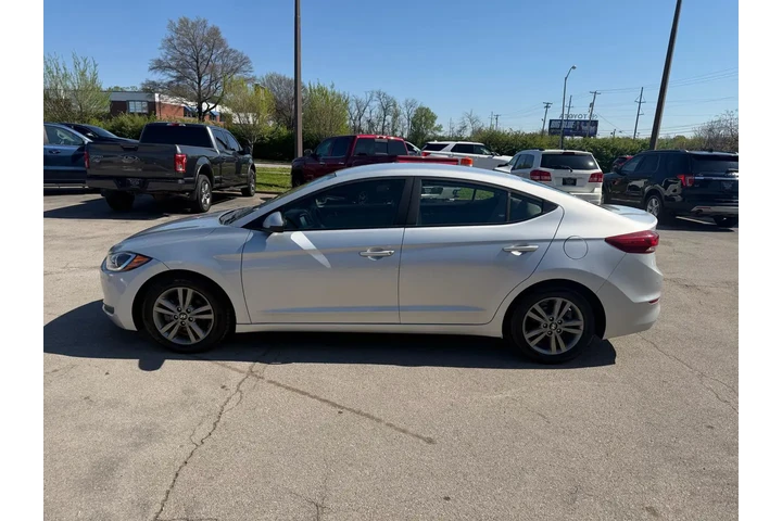 2018 Elantra SEL 2.0L Auto (A image 5