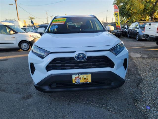 $24599 : 2020 RAV4 Hybrid LE image 4