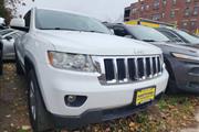 $11999 : 2013 Grand Cherokee Laredo thumbnail