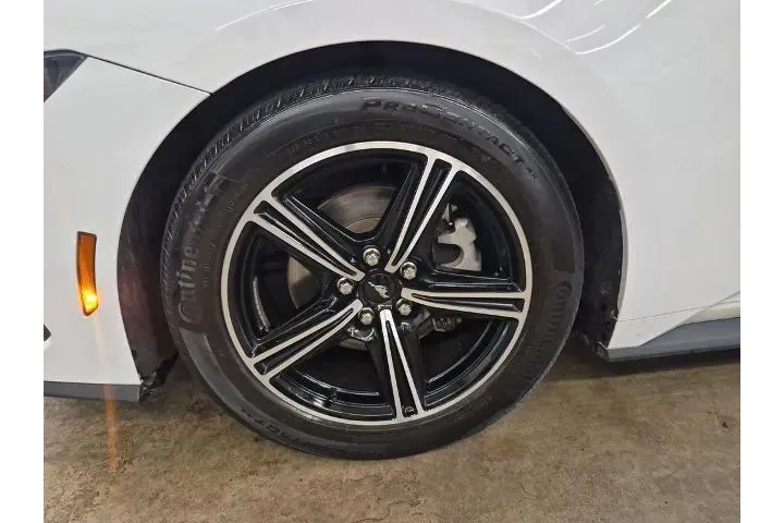 $32480 : Ford Mustang 2024 EcoBoost P image 8