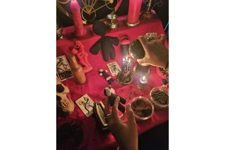 CANDELA SANTOS🔮 image 4