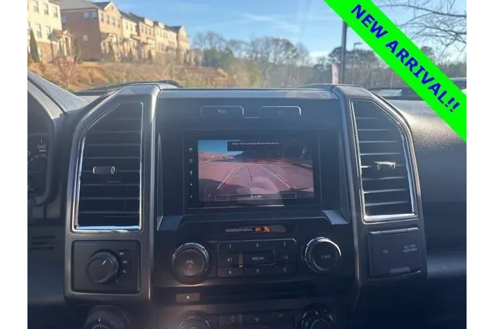 $22039 : Ford F-150 2016 4x4 King Ran image 10