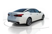 $28505 : Nissan Altima 2024 AWD 2.5 S thumbnail