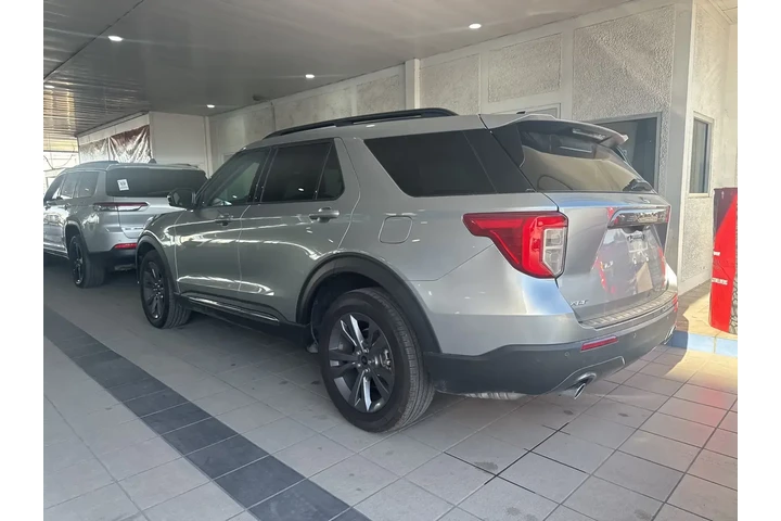 $30882 : Ford Explorer 2024 XLT 4dr S image 7