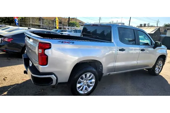$25499 : 2021 Silverado 1500 image 9
