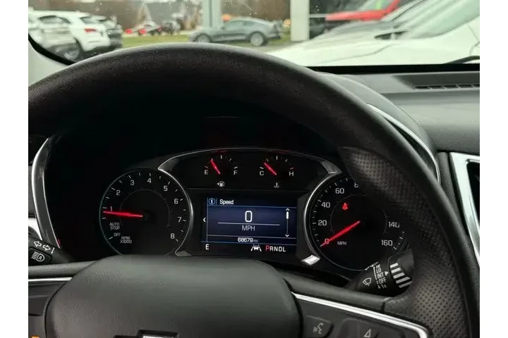 $16500 : Chevrolet Equinox 2020 4x4 L image 10