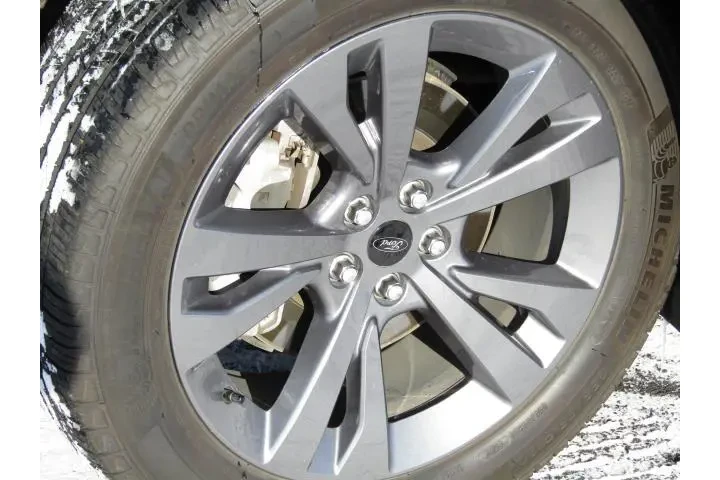 $33999 : Ford Explorer 2023 AWD XLT 4 image 6