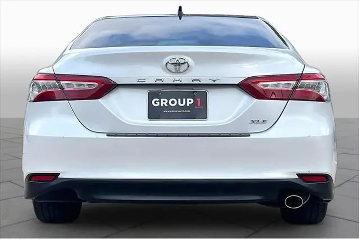 $25806 : Toyota Camry 2020 XLE 4dr Se image 5