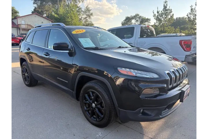 $8950 : 2014 Cherokee Latitude image 4