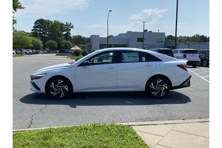 $26599 : Hyundai ELANTRA 2025 SEL Con image 4