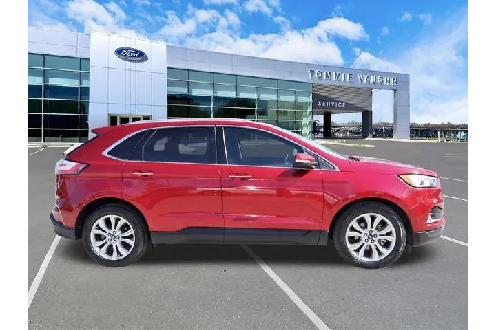 $17055 : Ford Edge 2019 Titanium 4dr image 5